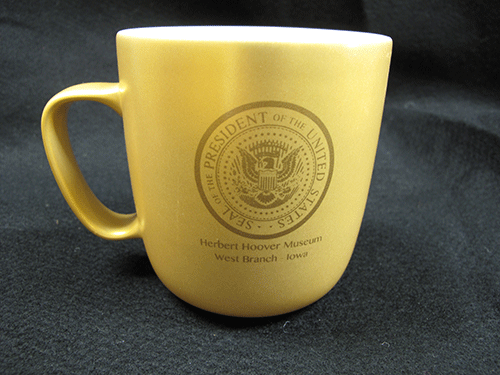 Mug-Gold with Presidential Seal