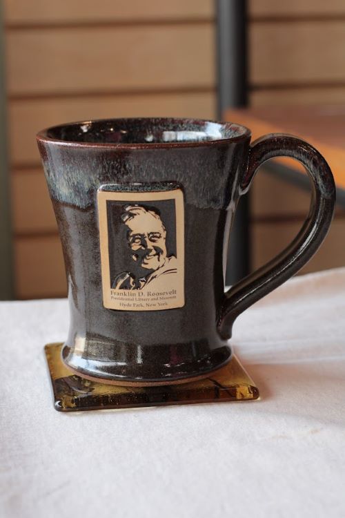 FDR Stoneware Mug - Mocha