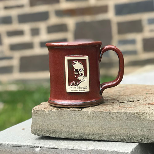 Stoneware Mug Red